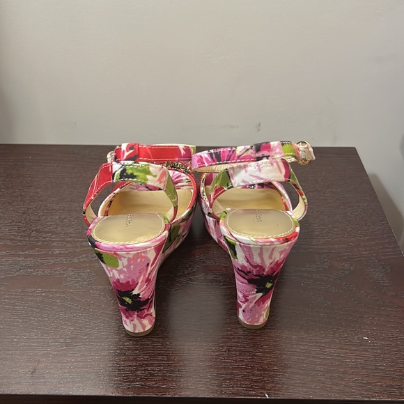 Pink Multi Color Fabric - Picture 2 of 4